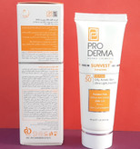 کرم ضد آفتاب بی رنگ پرودرما با SPF50 مناسب پوست چرب و جوش دار حجم 40 میل